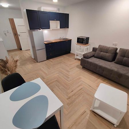 Turkusowa Apartment Mosty Luaran gambar