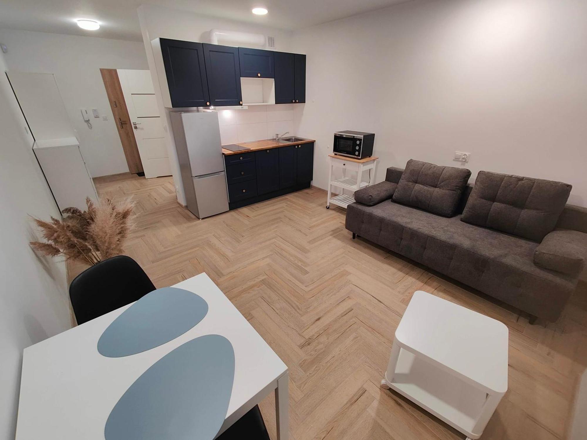 Turkusowa Apartment Mosty Luaran gambar