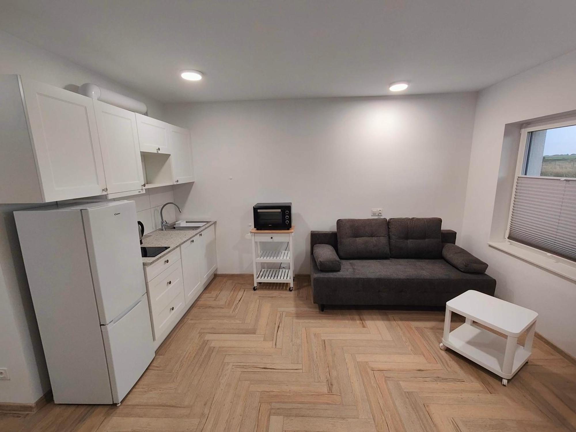 Turkusowa Apartment Mosty Luaran gambar